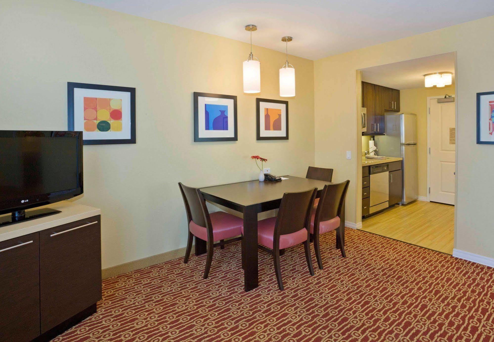 Towneplace Suites Ann Arbor Esterno foto